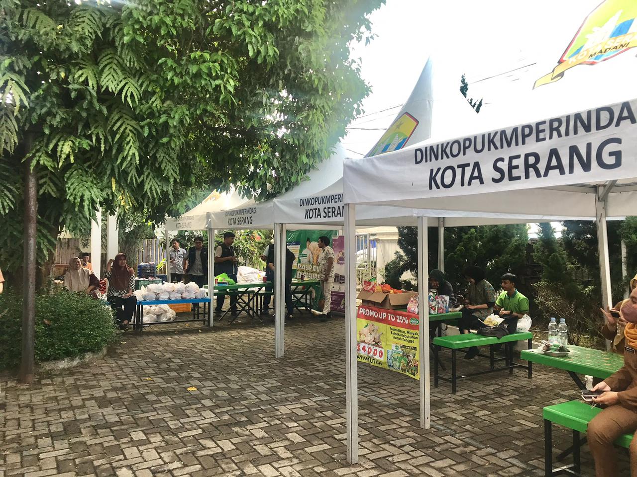 Pasar Murah Bersubsidi Menjelang Hari Raya Idul Adha di Kecamatan Taktakan